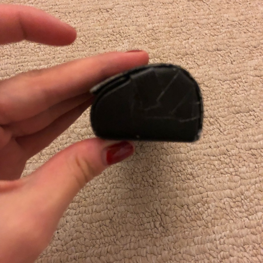 Black leather Prada glasses case - Picture 4 of 8